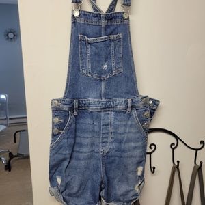 Girls overhaul shorts